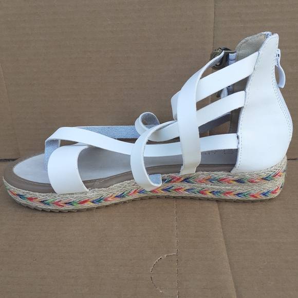 White Vegan Leather Platform Espadrille Gladiator Sandal 8us* - Picture 5 of 12